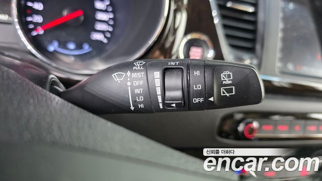 Kia Carnival Gasoline 9-Seater Noblesse Special 2019 — фото 27
