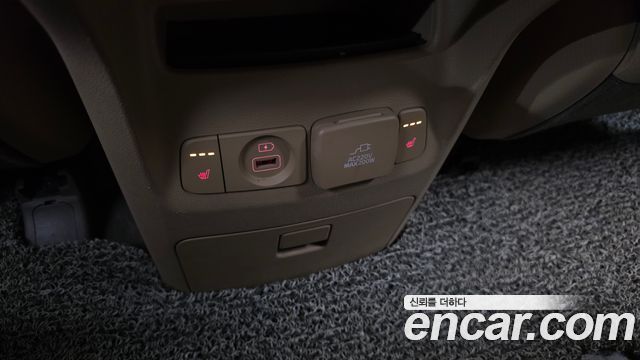 Kia Carnival Gasoline 9-Seater Noblesse Special 2019 — фото 31
