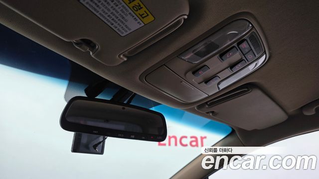 Kia Carnival Gasoline 9-Seater Noblesse Special 2019 — фото 32