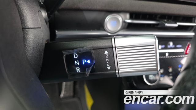 Hyundai Tucson (NX4) Gasoline 1.6 Turbo 2WD Inspiration 2025 — фото 9