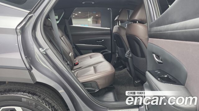 Hyundai Tucson (NX4) Gasoline 1.6 Turbo 2WD Inspiration 2025 — фото 11