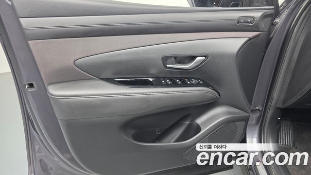 Hyundai Tucson (NX4) Gasoline 1.6 Turbo 2WD Inspiration 2025 — фото 24