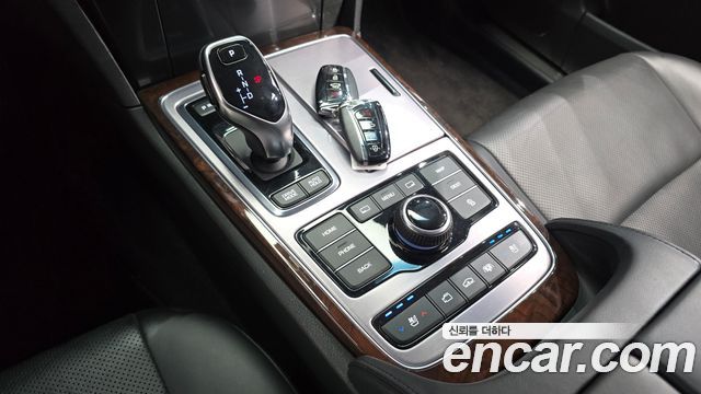 Hyundai Equus (New) VS380 Exclusive 2013 — фото 9