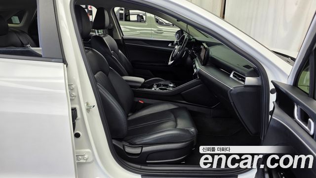 Kia K5 (III) 2.0 Prestige 2020 — фото 11