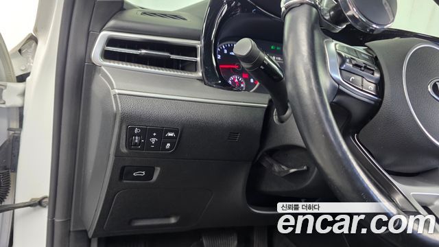Kia K5 (III) 2.0 Prestige 2020 — фото 16