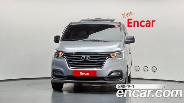 Hyundai Grand Starex Wagon 11-Seater Modern 2021 — фото 3
