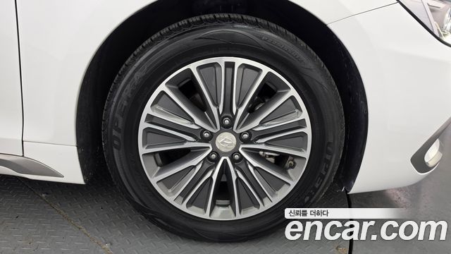 Hyundai Grandeur Hybrid (IG) Exclusive Special 2019 — фото 5