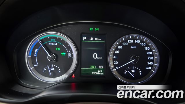 Hyundai Grandeur Hybrid (IG) Exclusive Special 2019 — фото 8