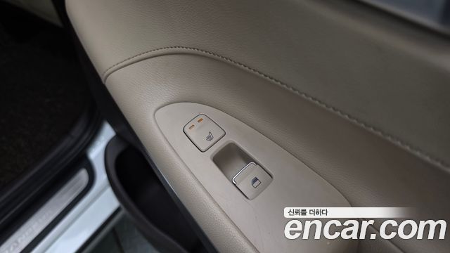 Hyundai Grandeur Hybrid (IG) Exclusive Special 2019 — фото 19