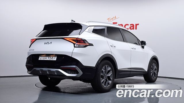 Kia Sportage (V) LPG 2.0 2WD Noblesse 2023 — фото 2