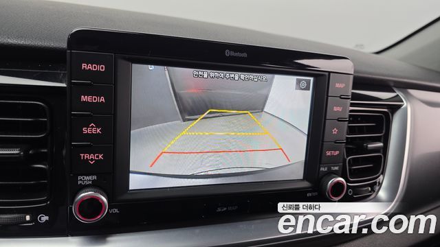 Kia Stonic 1.4 Prestige 2020 — фото 17