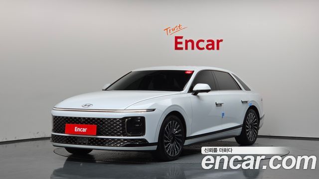 Hyundai Grandeur Hybrid (GN7) Calligraphy
