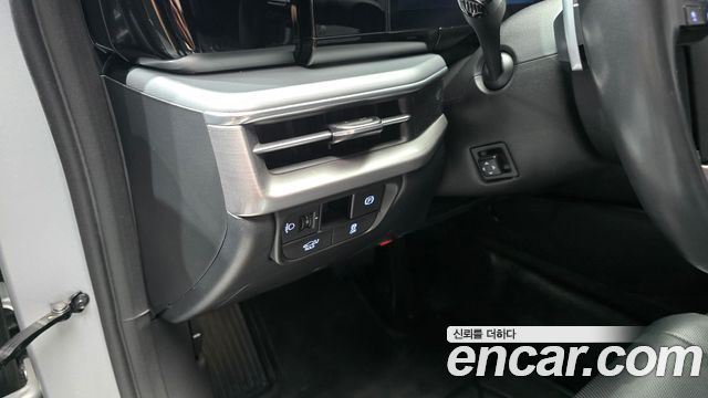 Hyundai Grandeur (GN7) 3.5 LPG 2WD (Taxi) Deluxe 2024 — фото 20