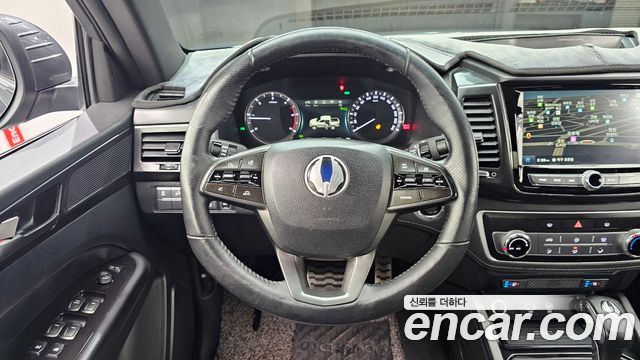 KG Mobility (SsangYong) Rexton Sports Khan Diesel 2.2 4WD Dynamic Edition (5-Link) 2021 — фото 13
