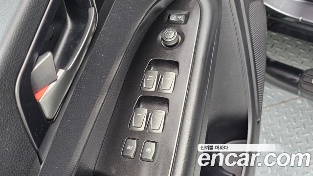 KG Mobility (SsangYong) Rexton Sports Khan Diesel 2.2 4WD Dynamic Edition (5-Link) 2021 — фото 17