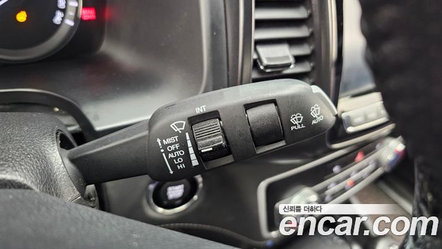 KG Mobility (SsangYong) Rexton Sports Khan Diesel 2.2 4WD Dynamic Edition (5-Link) 2021 — фото 19