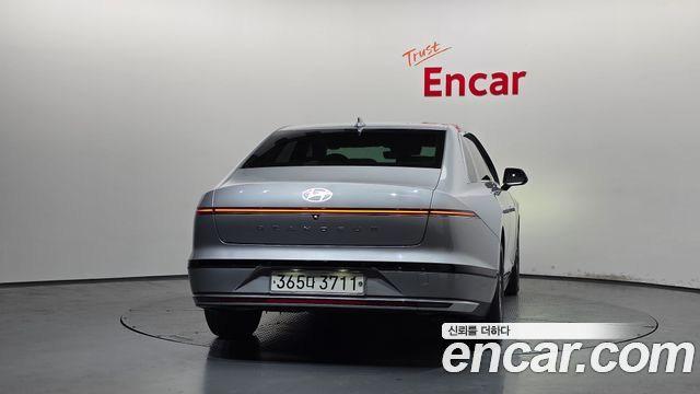 Hyundai Grandeur (GN7) 3.5 LPG 2WD (Taxi) Deluxe 2023 — фото 4