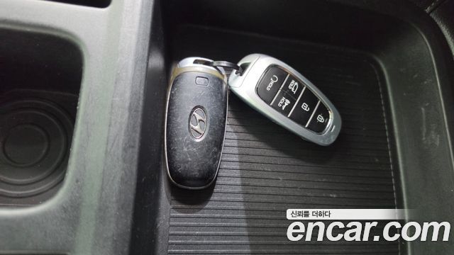 Hyundai Staria Cargo 3-Seater Modern 2022 — фото 30