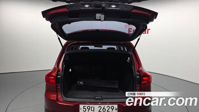 Volkswagen Tiguan 2.0 TDI Comfort 5N 2015 — фото 20