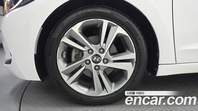Hyundai Avante (AD) 1.6 GDI Value Plus 2018 — фото 5