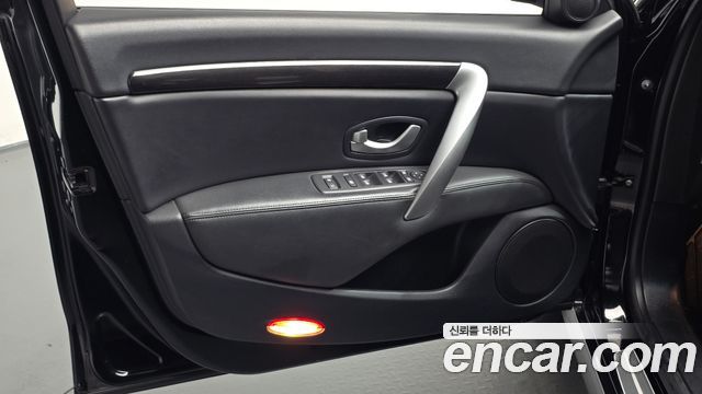 Renault Korea SM7 Nova LPLI 2.0 LPe Disabled 2019 — фото 24