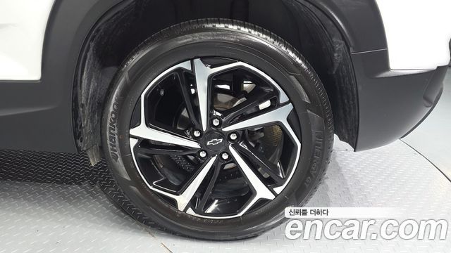 Chevrolet Trailblazer 1.3 Turbo 2WD RS 2021 — фото 21