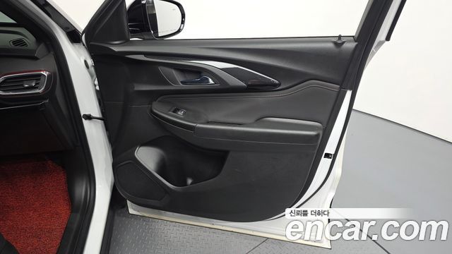 Chevrolet Trailblazer 1.3 Turbo 2WD RS 2021 — фото 24