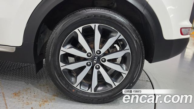 Kia Sportage (IV) Gasoline 2.0 2WD Noblesse 2018 — фото 21