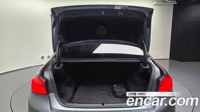 BMW 5 Series (G30) 520d M Sport Package Plus 2019 — фото 24