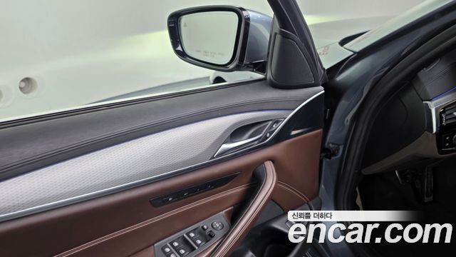 BMW 5 Series (G30) 520d M Sport Package Plus 2019 — фото 33