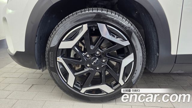 Kia Seltos Gasoline 1.6 Turbo 2WD Signature 2023 — фото 5