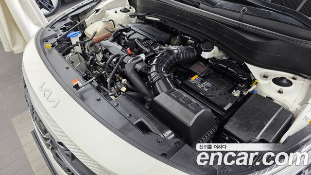 Kia Seltos Gasoline 1.6 Turbo 2WD Signature 2023 — фото 6