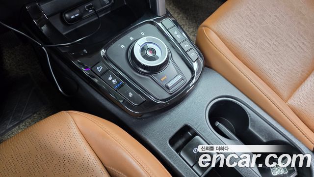 Kia Seltos Gasoline 1.6 Turbo 2WD Signature 2023 — фото 9