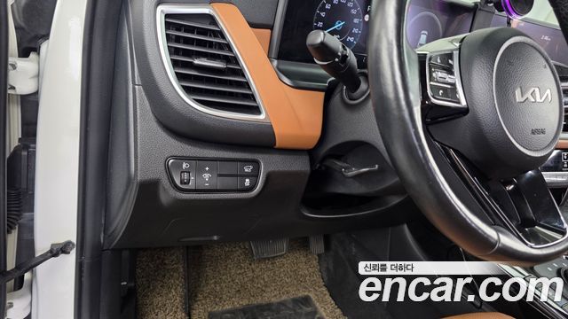 Kia Seltos Gasoline 1.6 Turbo 2WD Signature 2023 — фото 16