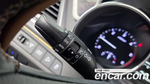 Hyundai Santa Fe The Prime Diesel 2.0 2WD Exclusive Special 2016 — фото 27