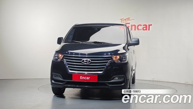 Hyundai Grand Starex Van 3-Seater Smart 2021 — фото 3