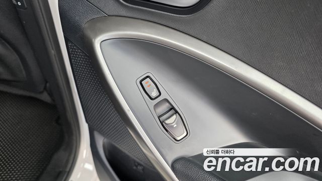 Hyundai Santa Fe The Prime Diesel 2.0 2WD Exclusive 2016 — фото 18