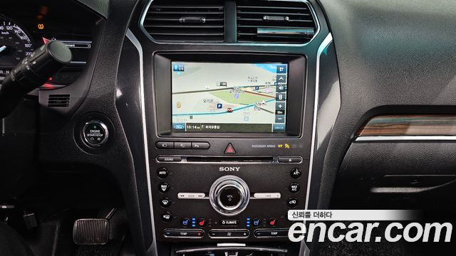 Ford Explorer 2.3 Limited 4WD 5th 2016 — фото 14