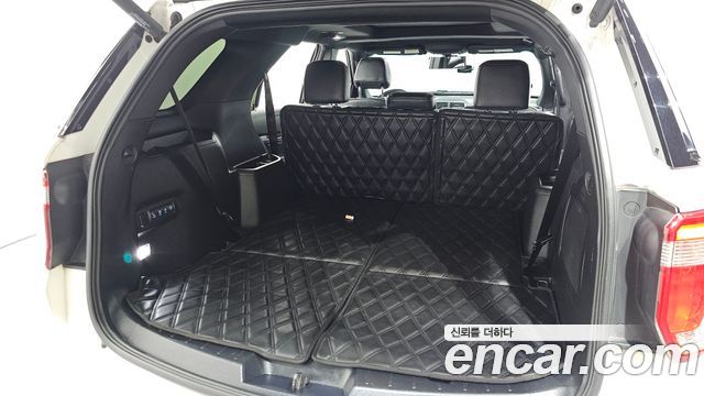 Ford Explorer 2.3 Limited 4WD 5th 2016 — фото 20