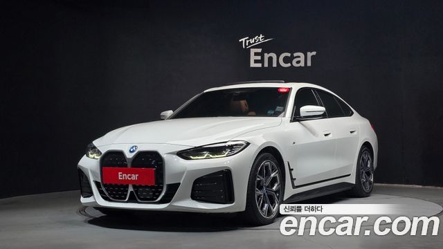 BMW i4 eDrive40 M Sports 2022 — фото 1