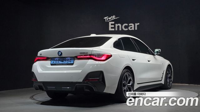 BMW i4 eDrive40 M Sports 2022 — фото 2