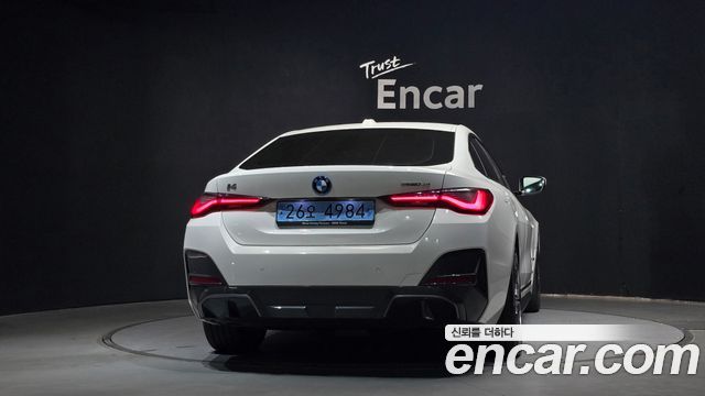 BMW i4 eDrive40 M Sports 2022 — фото 4
