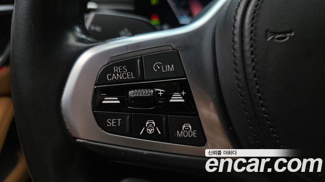 BMW i4 eDrive40 M Sports 2022 — фото 18