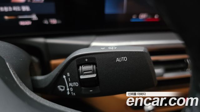 BMW i4 eDrive40 M Sports 2022 — фото 19