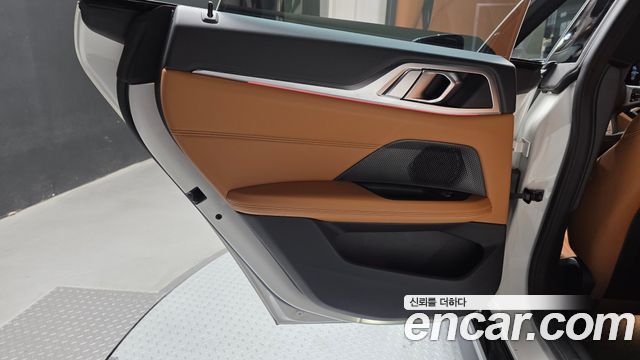 BMW i4 eDrive40 M Sports 2022 — фото 25