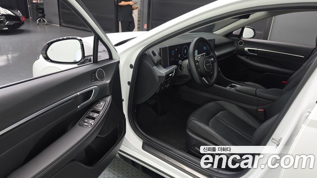 Hyundai Sonata The Edge (DN8) 2.0 LPG(Rent) Business 2 2024 — фото 10