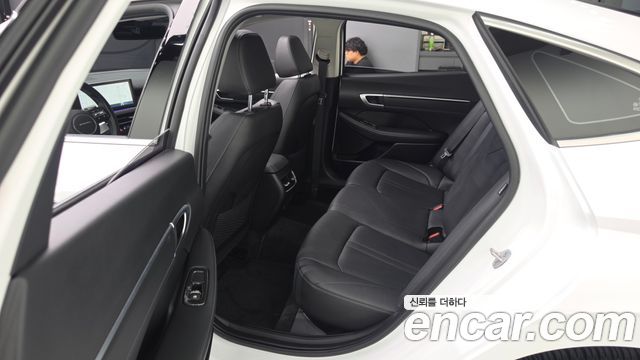 Hyundai Sonata The Edge (DN8) 2.0 LPG(Rent) Business 2 2024 — фото 11