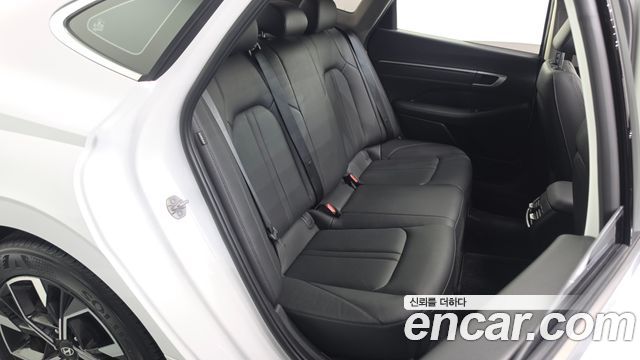 Hyundai Sonata The Edge (DN8) 2.0 LPG(Rent) Business 2 2024 — фото 12