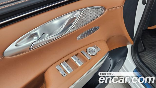 Genesis GV70 2.5T Gasoline AWD 2023 — фото 28