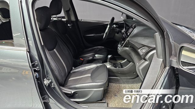 Chevrolet Spark Premier 2021 — фото 10